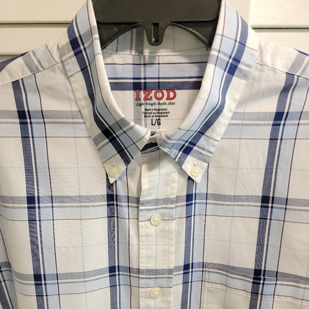 IZOD MEN'S SHORT SLEEVE BUTTON DOWN SHIRT - Picture 4 of 4